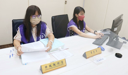 屏東分署執行人員詢問公司負責人金流與營業情形，示意圖
