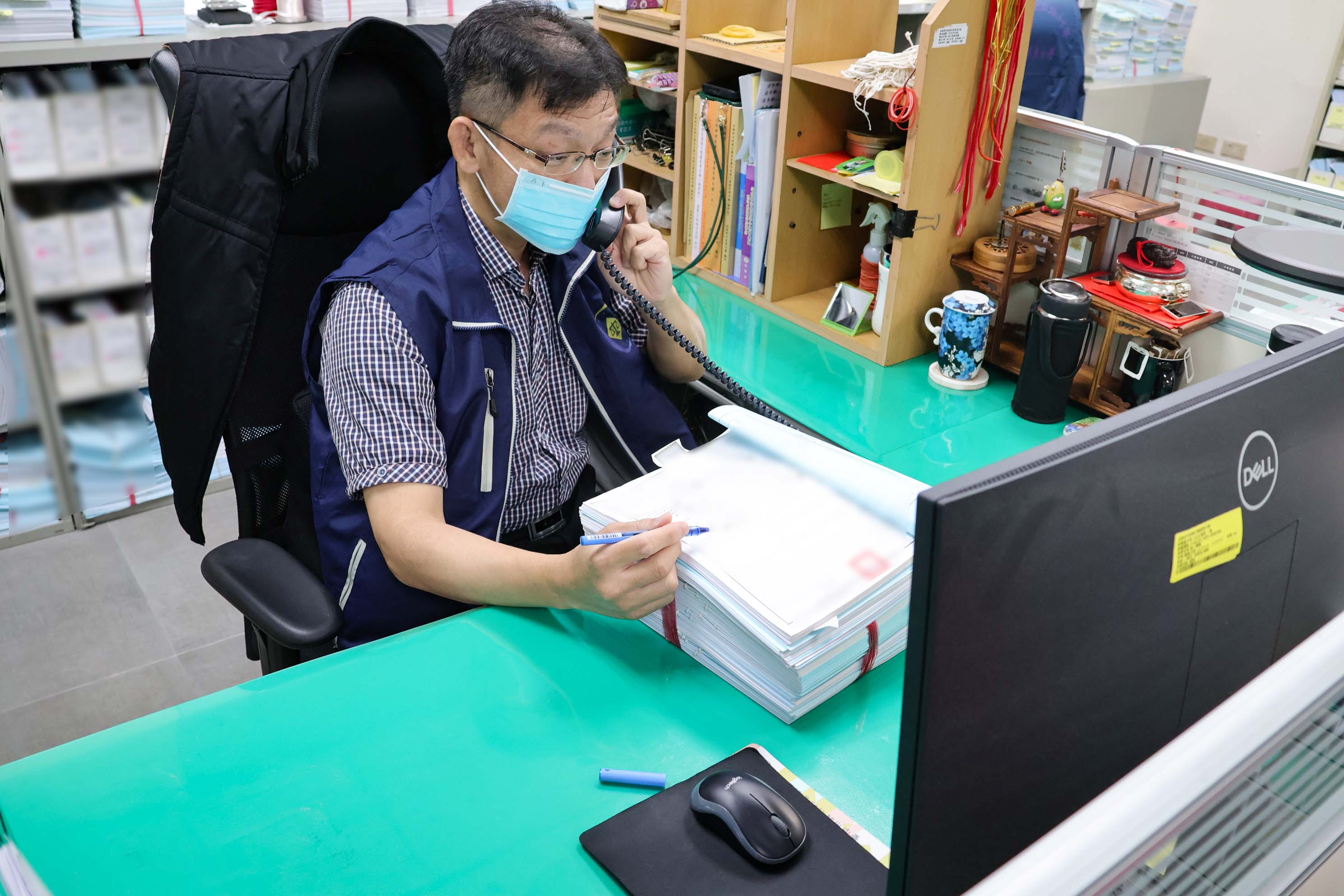 書記官致電義務人家人